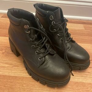 Women boots